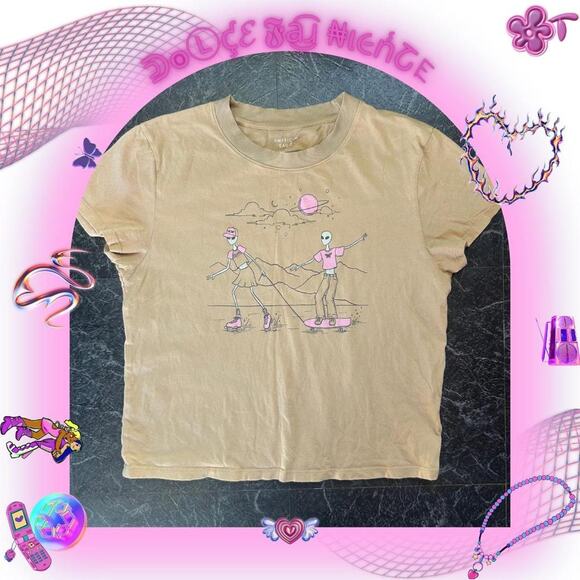 Skating Alien Tee - Picture 1 of 5